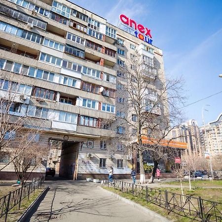 קייב Apartment Near Metro Pecherskaya מראה חיצוני תמונה